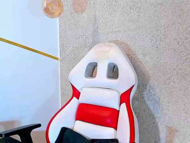 maddy-jacksonw webcam