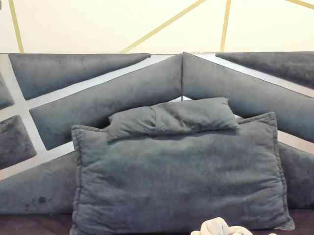 maddy-jacksonw webcam