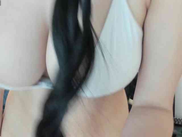 maddy-jacksonw webcam