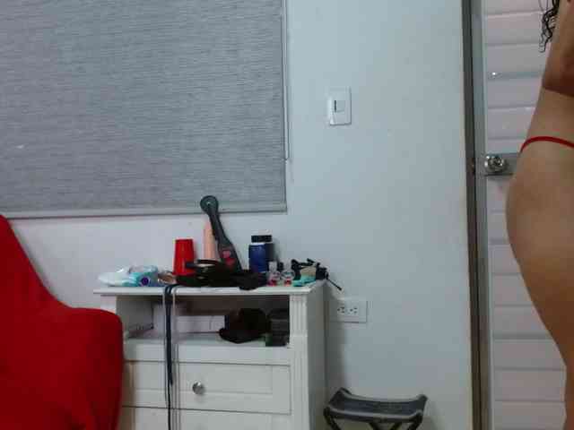 Deep-hard-latina webcam