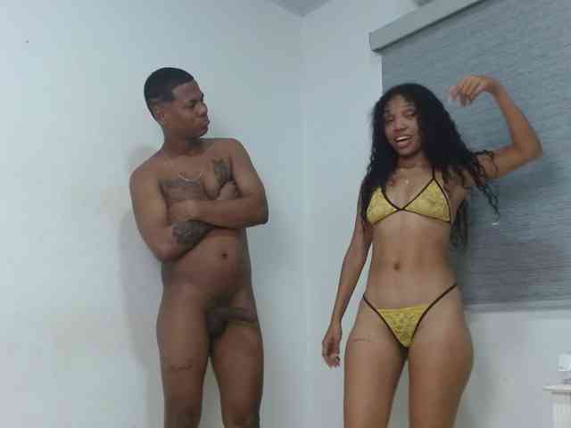 Deep-hard-latina webcam