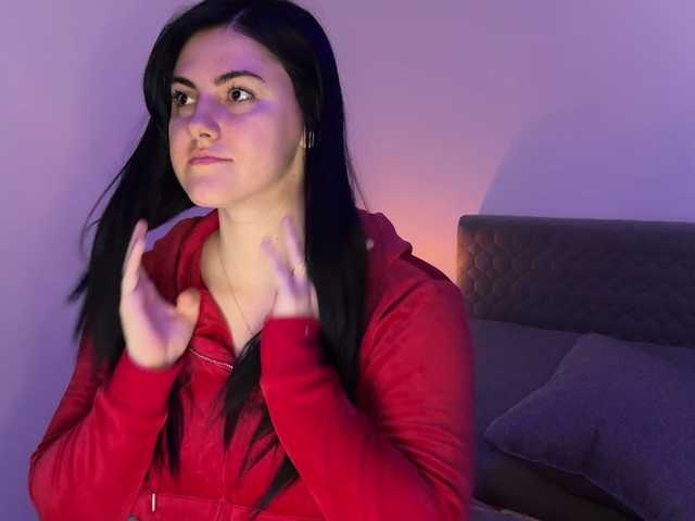 Entra en el chat con el modelo claireheart claireheart