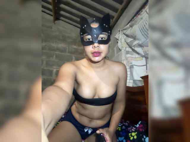 kyra-rose webcam