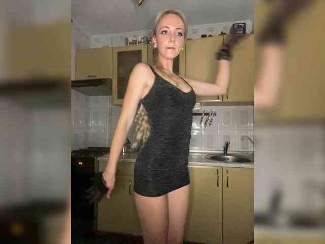 Kristinochka0316 webcam