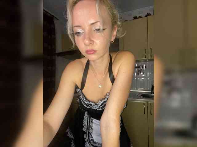 Kristinochka0316 webcam