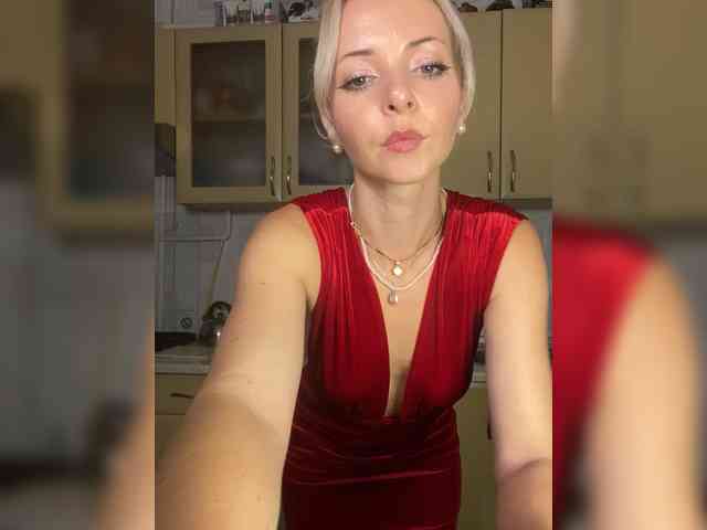 Kristinochka0316 webcam