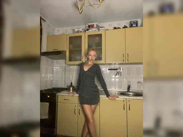 Kristinochka0316 webcam
