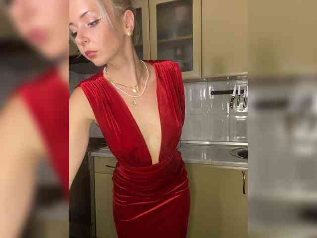 Kristinochka0316 webcam
