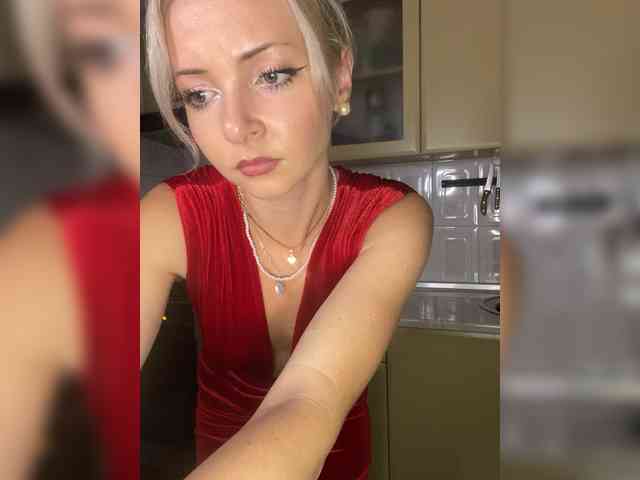 Kristinochka0316 webcam