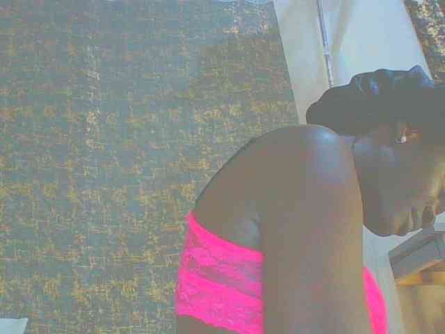 Dollybi1 webcam