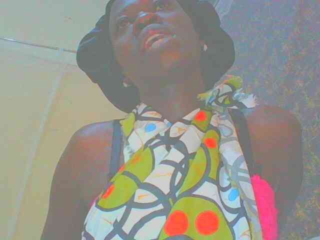 Dollybi1 webcam
