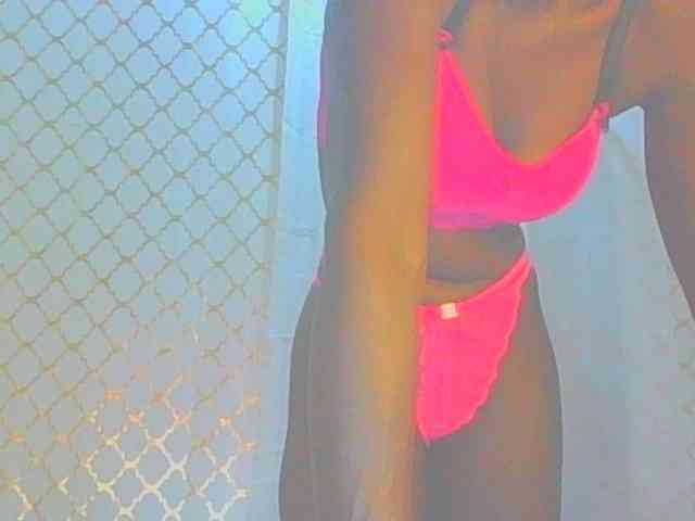 Dollybi1 webcam