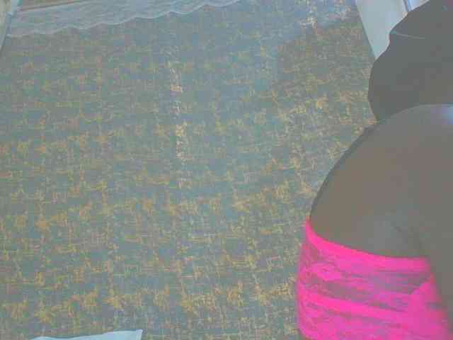 Dollybi1 webcam