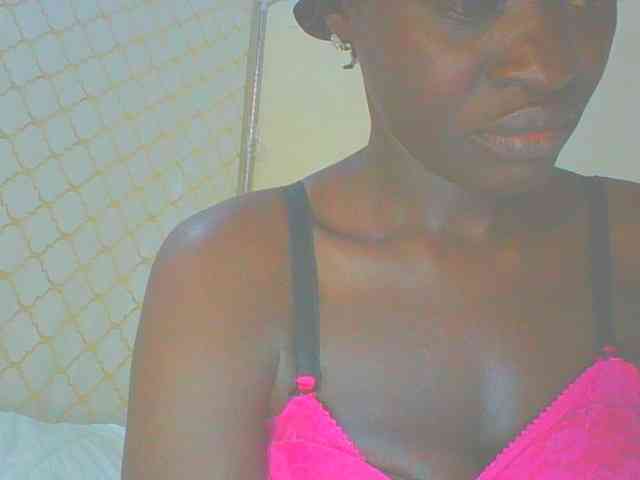 Dollybi1 webcam