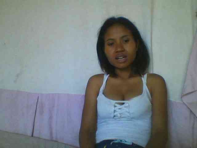 YoungNatie webcam