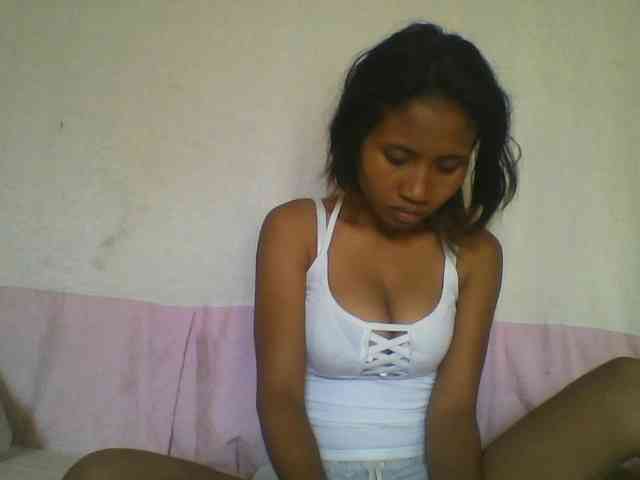 YoungNatie webcam