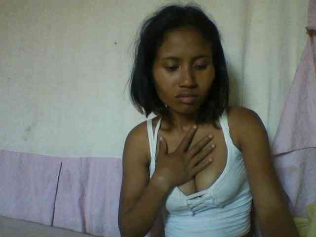 YoungNatie webcam