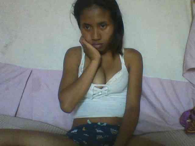 YoungNatie webcam