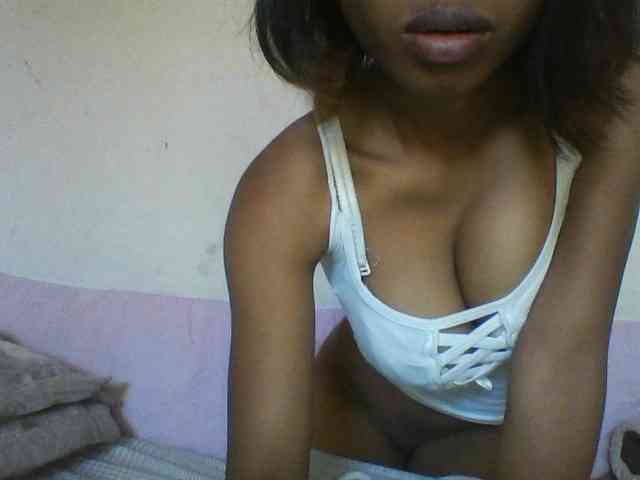 YoungNatie webcam