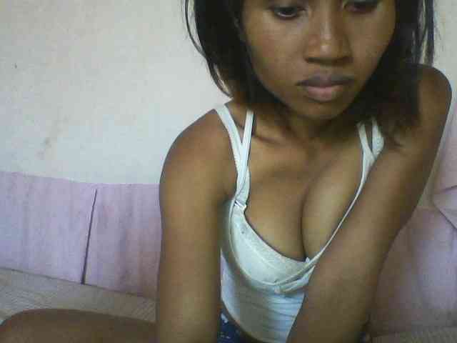 YoungNatie webcam