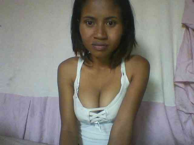 YoungNatie webcam
