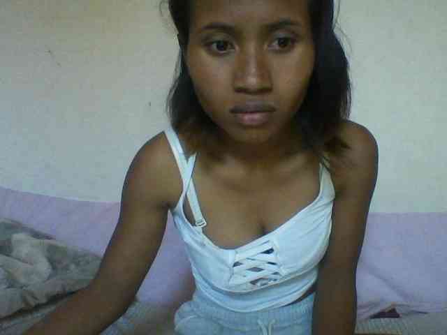 YoungNatie webcam