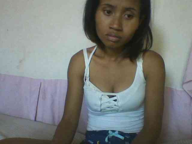 YoungNatie webcam
