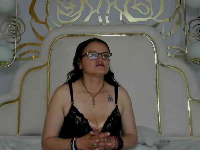 midnightlust-vc webcam