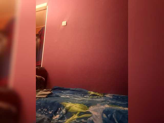 Accedi alla chat con il nickname MilaMaks MilaMaks