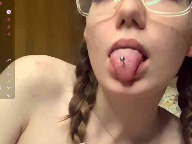 KarolineZarro webcam