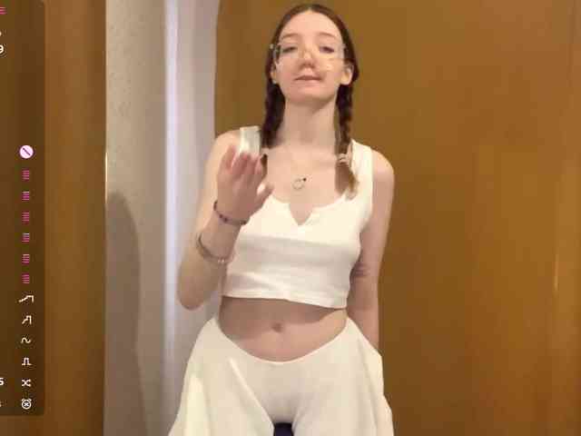 KarolineZarro webcam