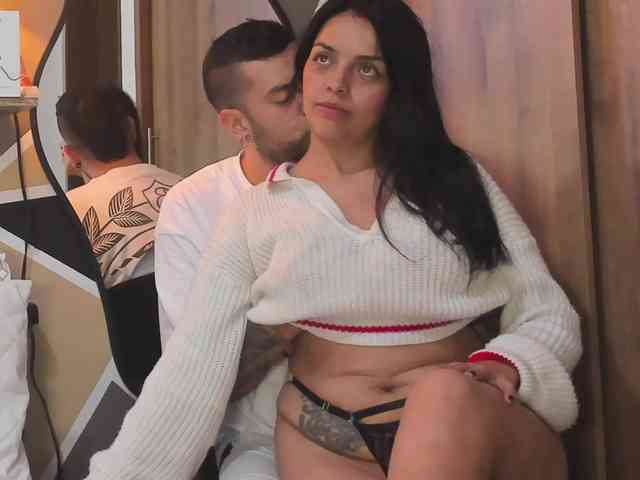MaylinandNick webcam