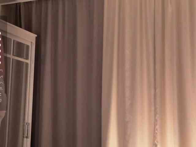 ellawesty1 webcam