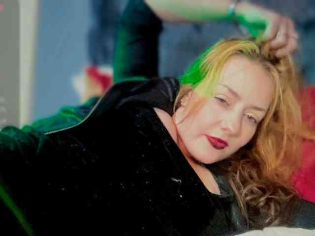 skarlett-rose webcam