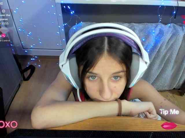 KikNika webcam