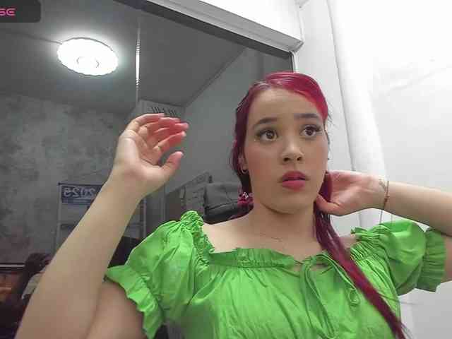 RedHeadSusy webcam