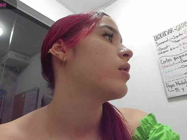 RedHeadSusy webcam