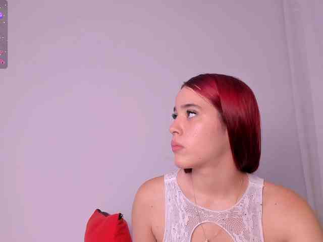 RedHeadSusy webcam