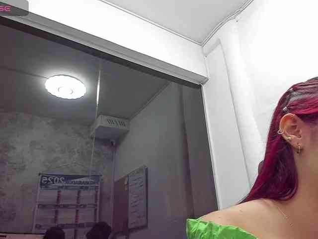 RedHeadSusy webcam