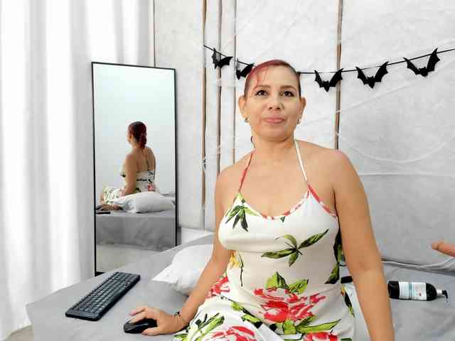 Nayasex webcam