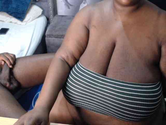 bigboobscoupls webcam