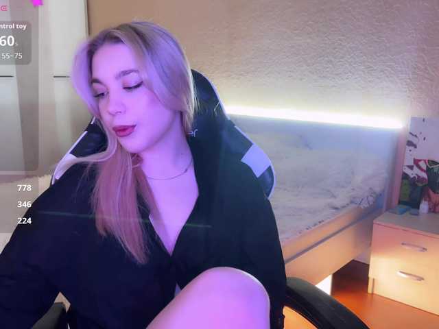 WildSugarr webcam