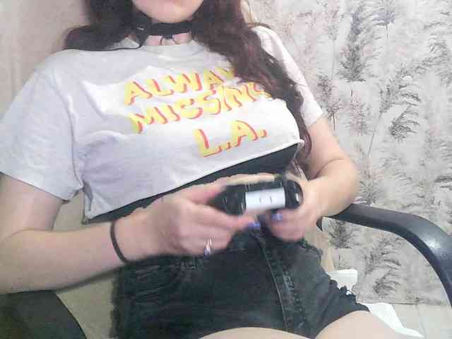 WildFantasyPassionx webcam