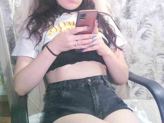 WildFantasyPassionx webcam