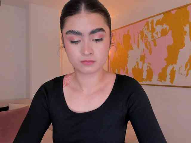 LucyWeiss webcam