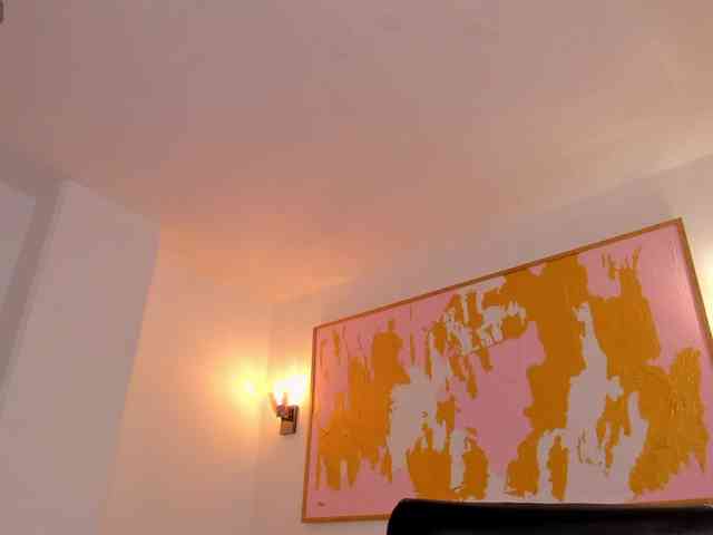LucyWeiss webcam