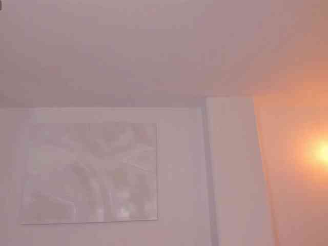 LucyWeiss webcam