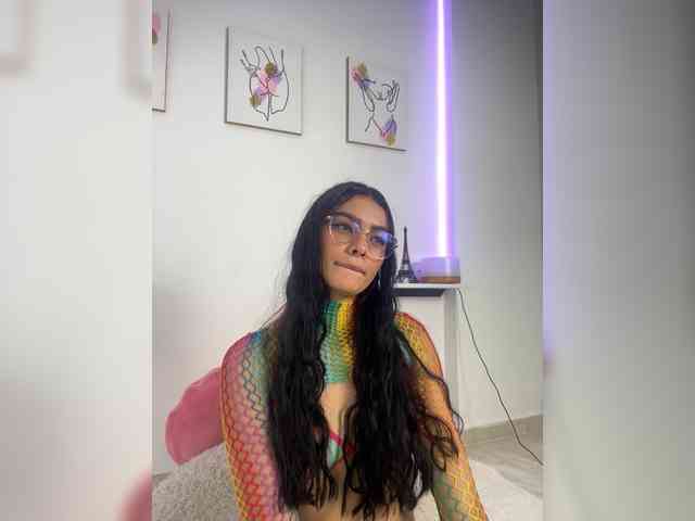 EmilyTolson webcam