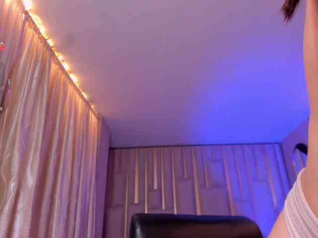 AnnaHoffman webcam