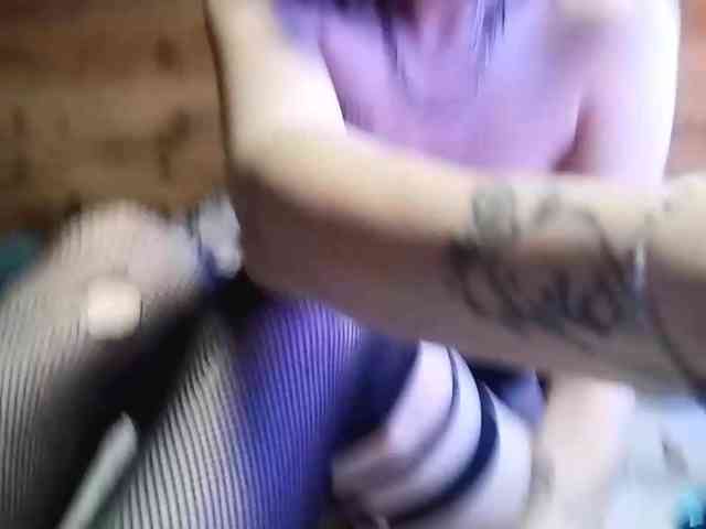 NellieKlingelhoefer webcam